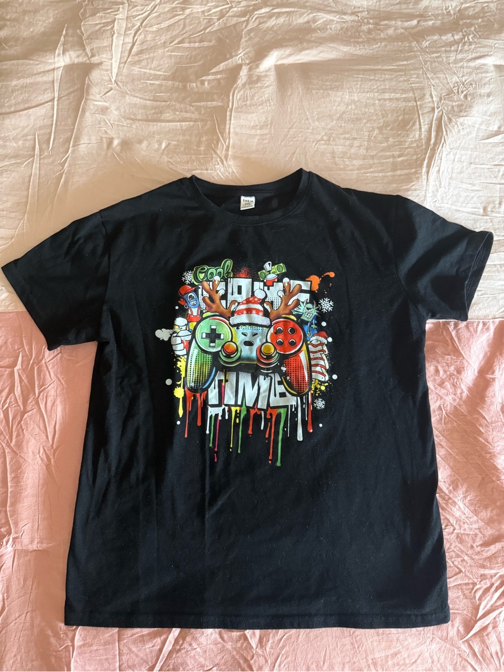 Black Graphic Gamer Controller Holiday Tee (Youth 13/14)